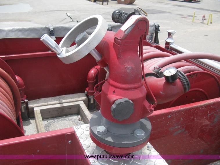 image for item H5390 1995 Pierce pumper fire truck