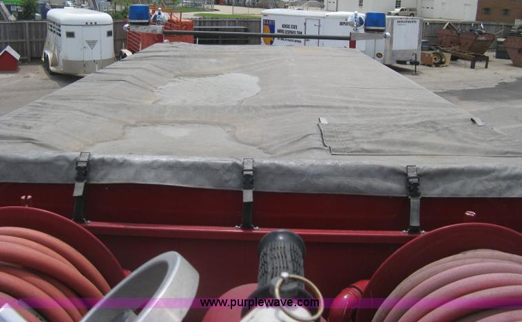 image for item H5390 1995 Pierce pumper fire truck