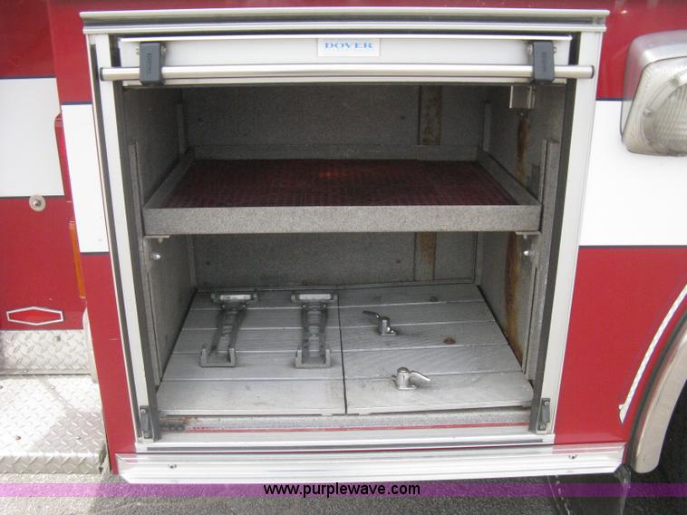 image for item H5390 1995 Pierce pumper fire truck