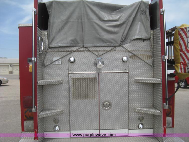 image for item H5390 1995 Pierce pumper fire truck