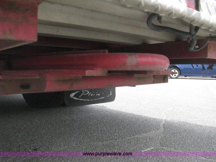 image for item H5390 1995 Pierce pumper fire truck