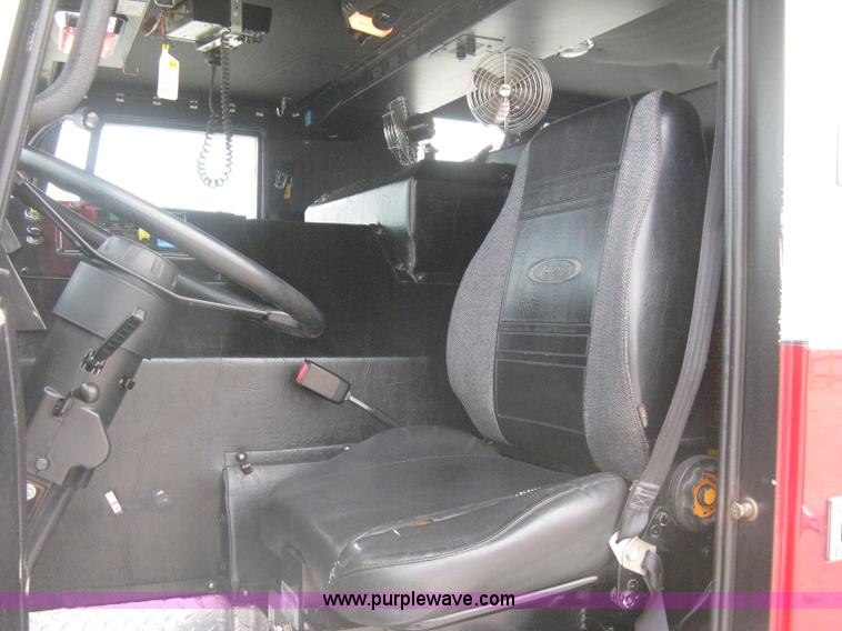 image for item H5390 1995 Pierce pumper fire truck