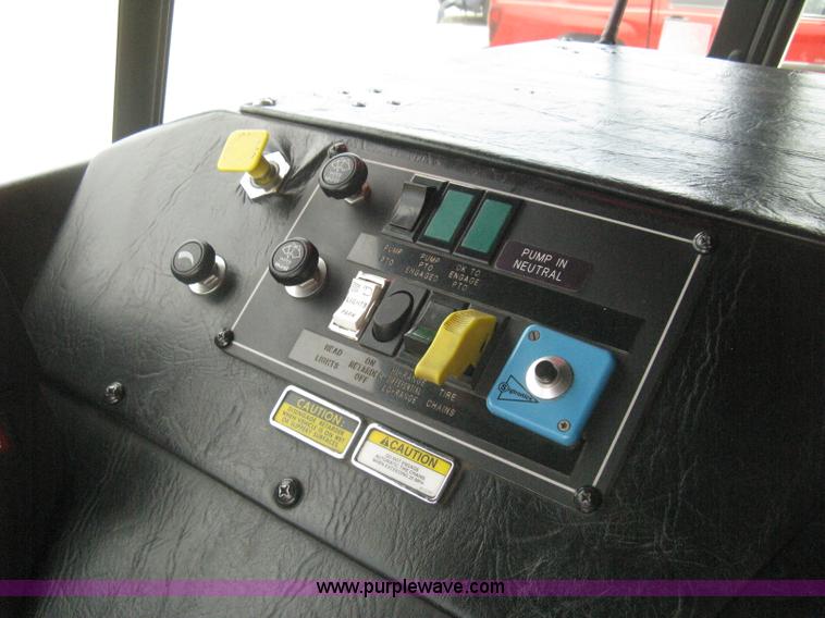 image for item H5390 1995 Pierce pumper fire truck