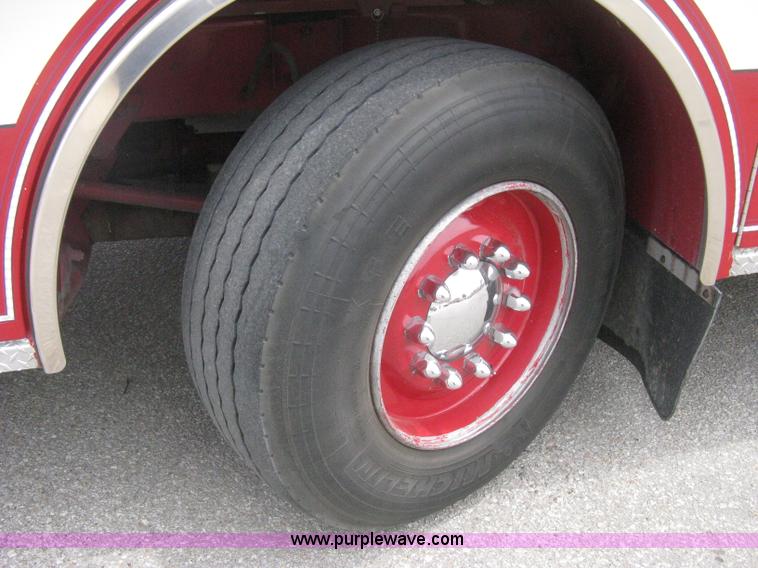 image for item H5390 1995 Pierce pumper fire truck