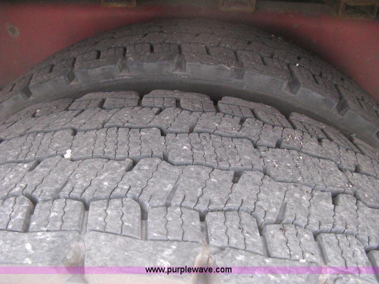 image for item H5390 1995 Pierce pumper fire truck