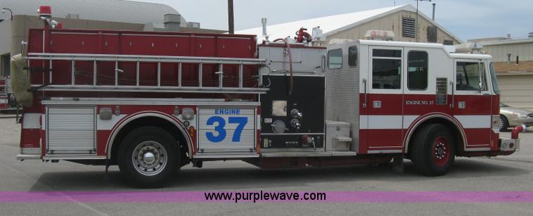image for item H5391 1995 Pierce pumper fire truck