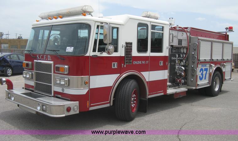 image for item H5391 1995 Pierce pumper fire truck