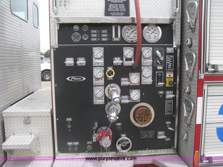 image for item H5391 1995 Pierce pumper fire truck