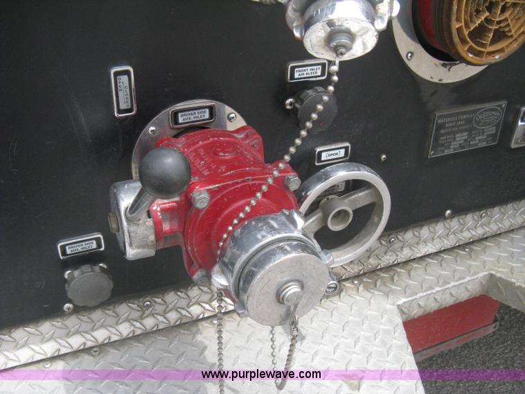 image for item H5391 1995 Pierce pumper fire truck