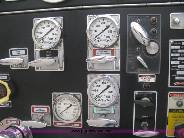 image for item H5391 1995 Pierce pumper fire truck