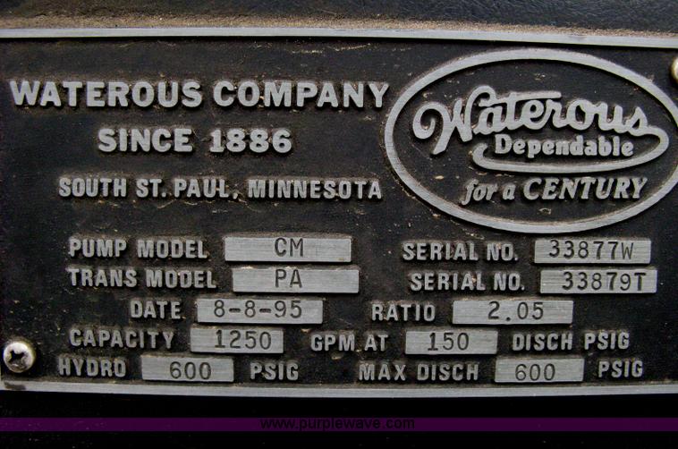 image for item H5391 1995 Pierce pumper fire truck