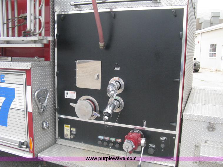 image for item H5391 1995 Pierce pumper fire truck