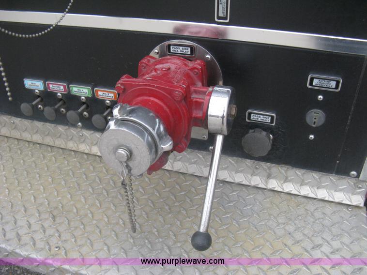 image for item H5391 1995 Pierce pumper fire truck