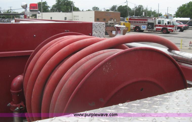 image for item H5391 1995 Pierce pumper fire truck