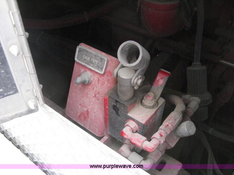 image for item H5391 1995 Pierce pumper fire truck