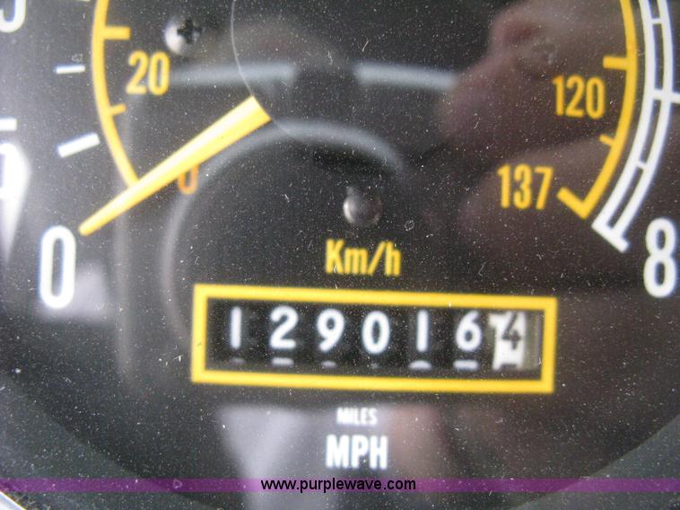 image for item H5391 1995 Pierce pumper fire truck