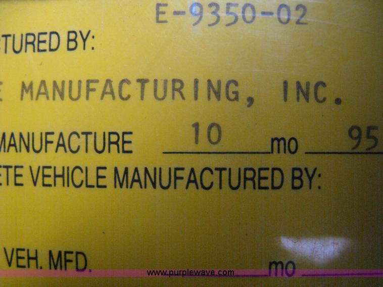 image for item H5391 1995 Pierce pumper fire truck