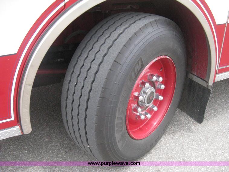 image for item H5391 1995 Pierce pumper fire truck