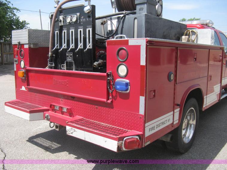 image for item H5392 2000 Ford F550 Crew Cab fire rescue truck