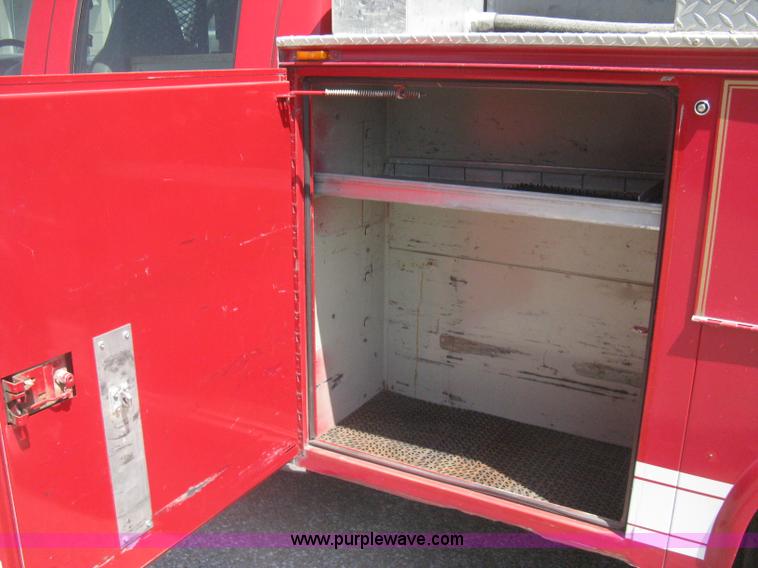 image for item H5392 2000 Ford F550 Crew Cab fire rescue truck