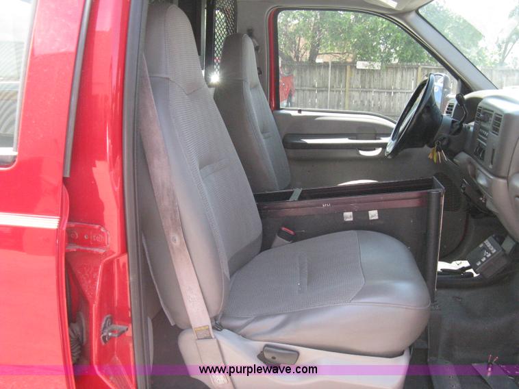 image for item H5392 2000 Ford F550 Crew Cab fire rescue truck