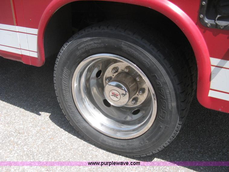 image for item H5392 2000 Ford F550 Crew Cab fire rescue truck