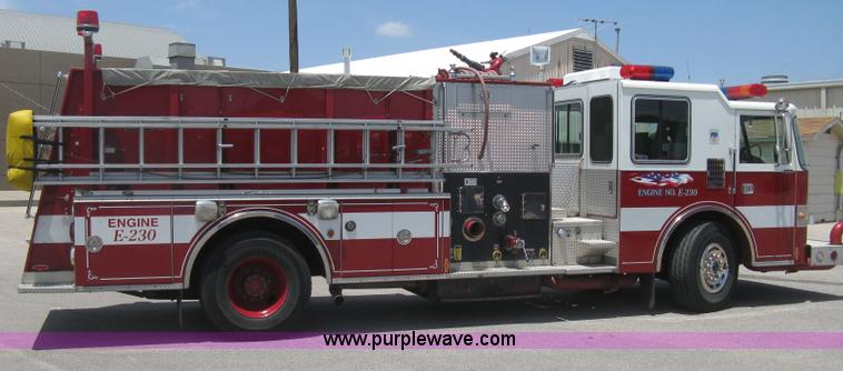 image for item H5393 1993 Pierce pumper fire truck