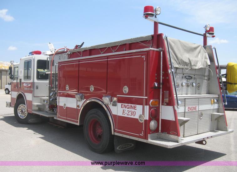 image for item H5393 1993 Pierce pumper fire truck