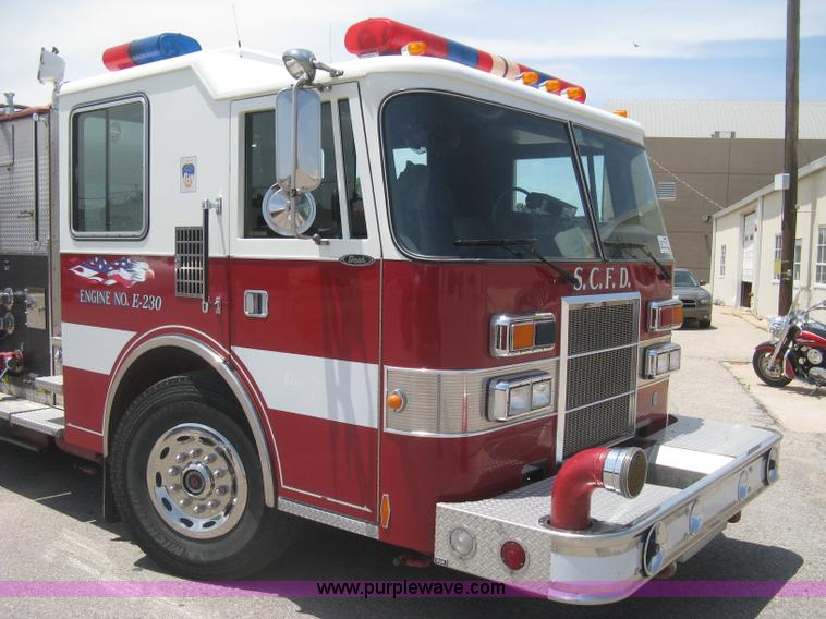 image for item H5393 1993 Pierce pumper fire truck