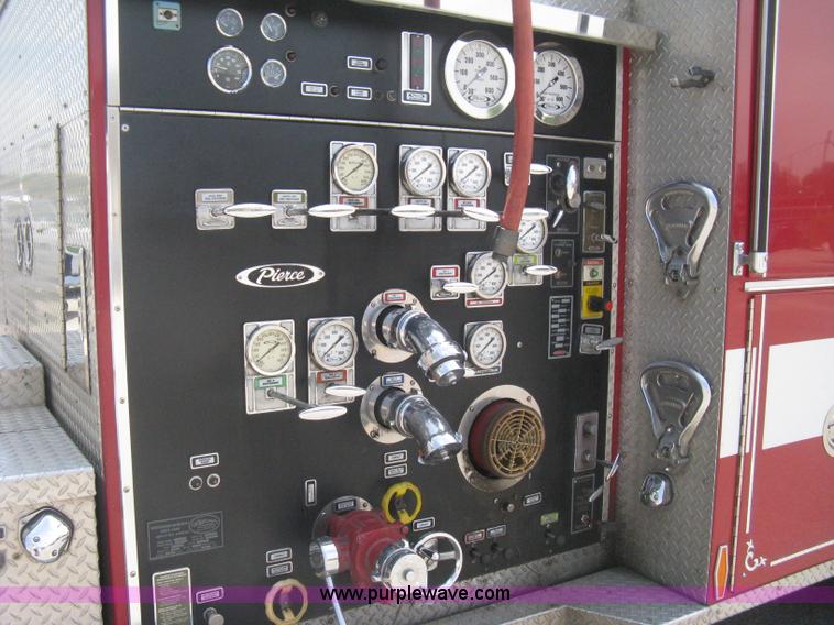 image for item H5393 1993 Pierce pumper fire truck