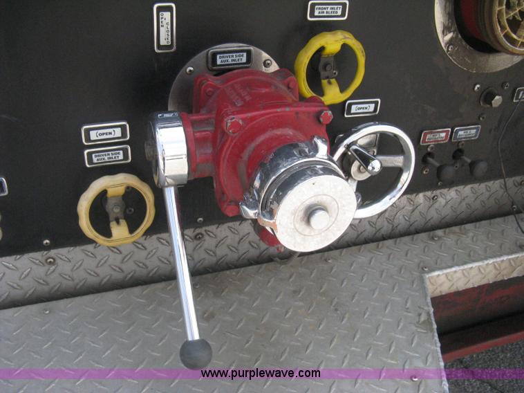 image for item H5393 1993 Pierce pumper fire truck