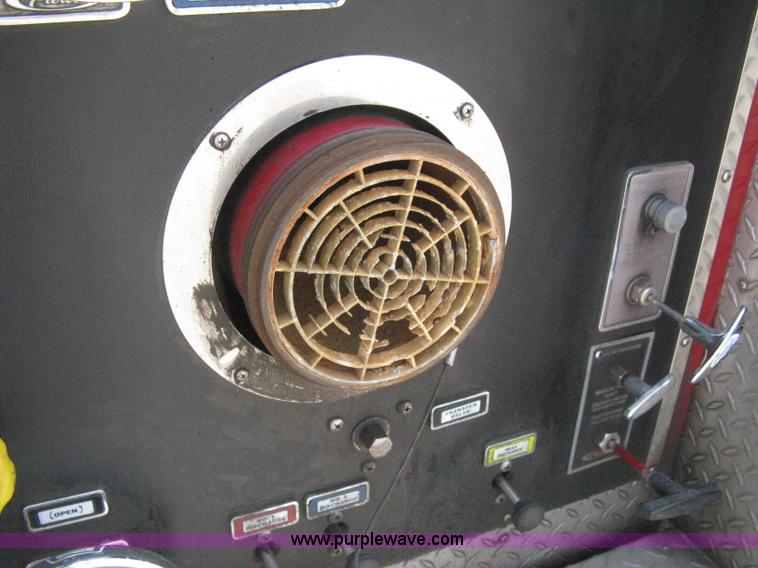 image for item H5393 1993 Pierce pumper fire truck