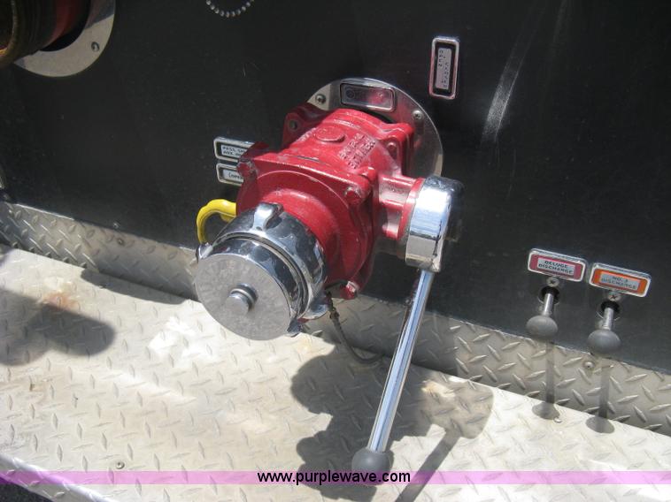 image for item H5393 1993 Pierce pumper fire truck