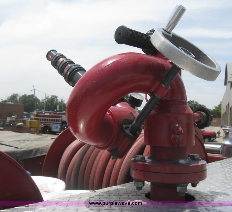 image for item H5393 1993 Pierce pumper fire truck