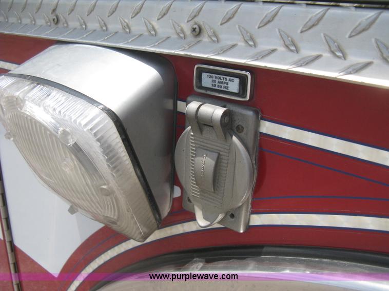 image for item H5393 1993 Pierce pumper fire truck