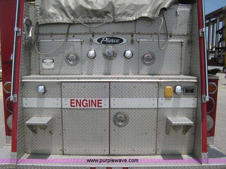 image for item H5393 1993 Pierce pumper fire truck