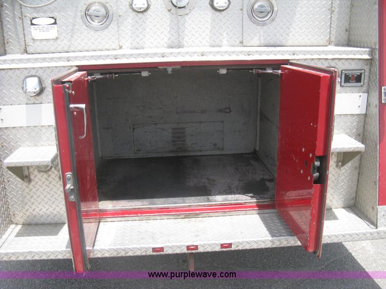 image for item H5393 1993 Pierce pumper fire truck