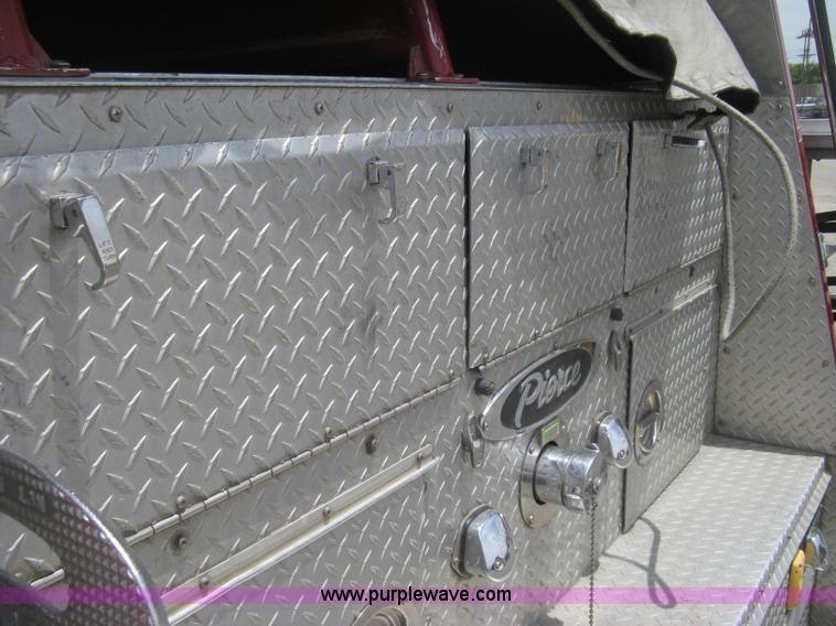 image for item H5393 1993 Pierce pumper fire truck