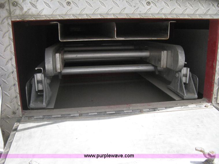 image for item H5393 1993 Pierce pumper fire truck