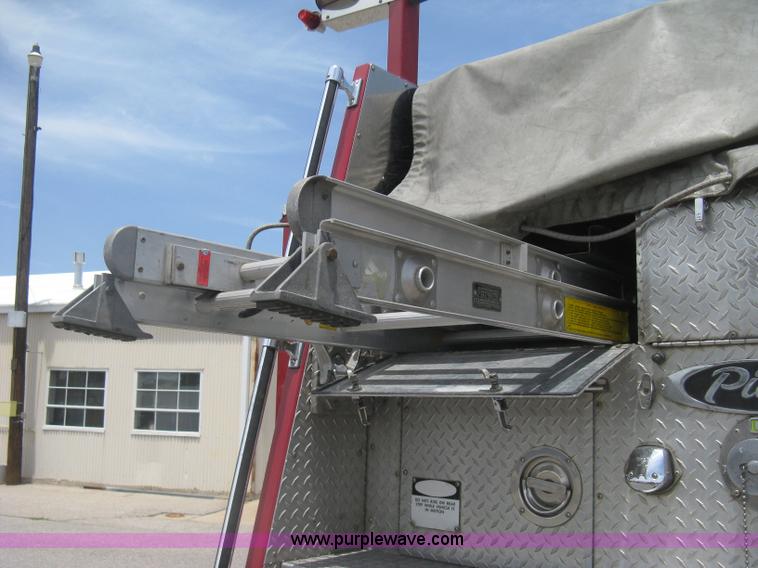 image for item H5393 1993 Pierce pumper fire truck