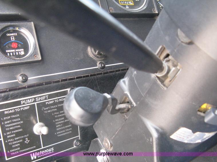 image for item H5393 1993 Pierce pumper fire truck