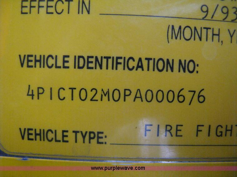 image for item H5393 1993 Pierce pumper fire truck