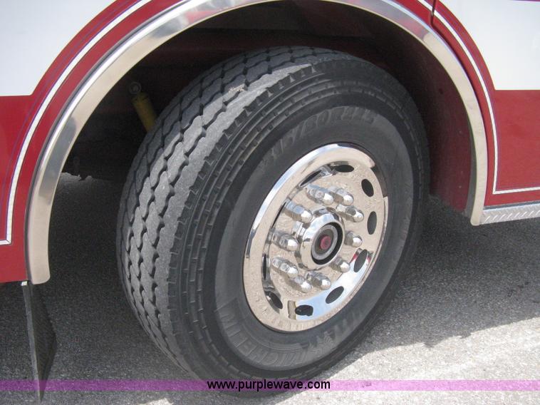 image for item H5393 1993 Pierce pumper fire truck