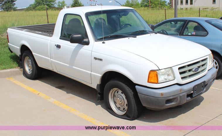 image for item H6170 2002 Ford Ranger pickup truck