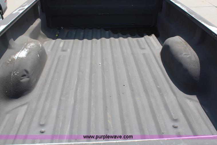 image for item H6170 2002 Ford Ranger pickup truck