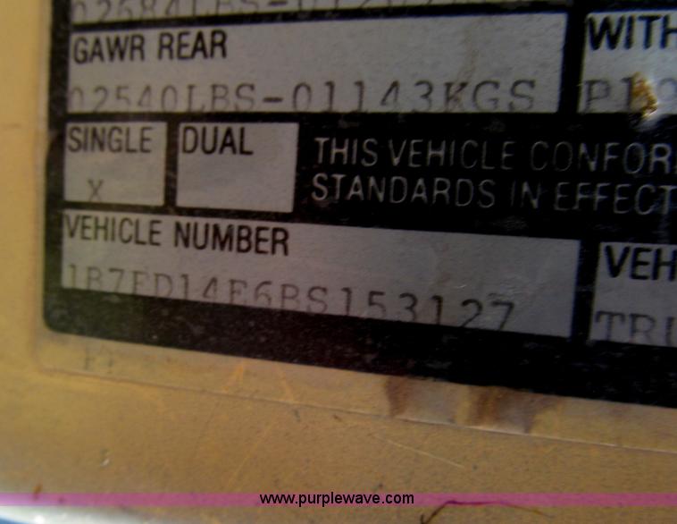 image for item H8984 1981 Dodge Ram D150 pickup truck