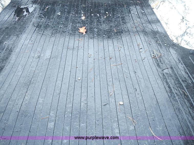 image for item I3581 1995 Ford F150 XL pickup truck