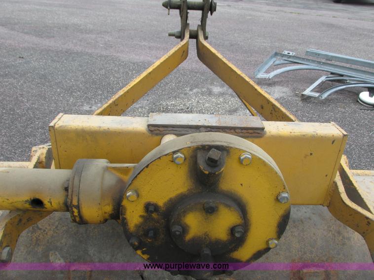 image for item I3928 7.5' flail mower