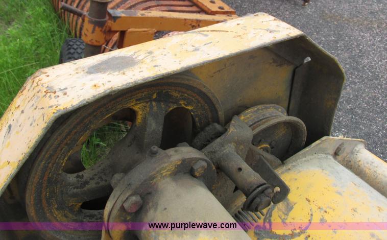 image for item I3928 7.5' flail mower