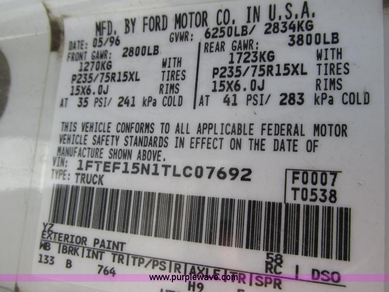 image for item I3938 1996 Ford F150 pickup truck